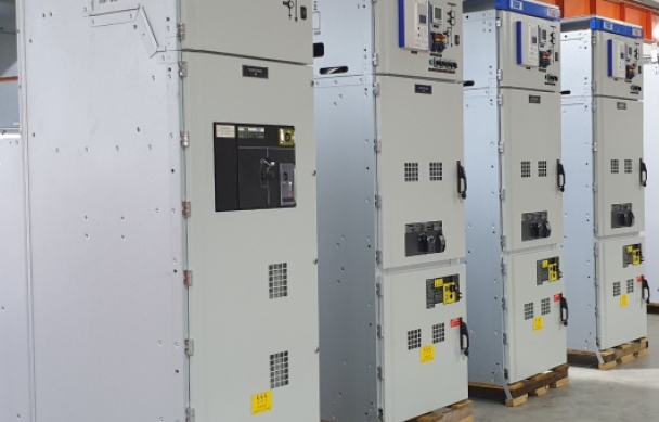 The batch of TMS1 24kV switchgear for the 110kV substation project in Phung Town has been completed.
