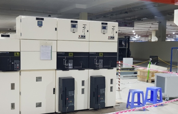 Conducting the FAT for the TMSec 24 kV medium-voltage assembly